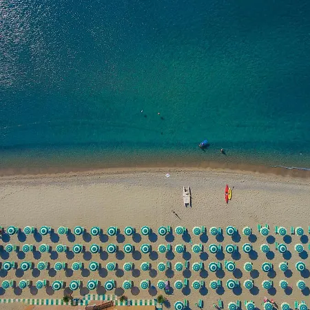 Fruit Village Squillace Porto Rhoca فندق